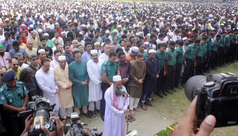 আইয়ুব বাচ্চুর প্রথম জানাজা 1